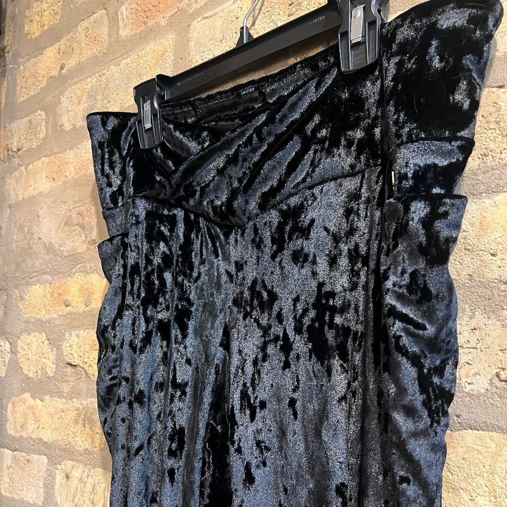 Luxurious Crushed Velvet Crossover Leggings - Fabletics (Size Large)